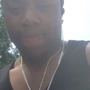 Meet your Posher, Dylan